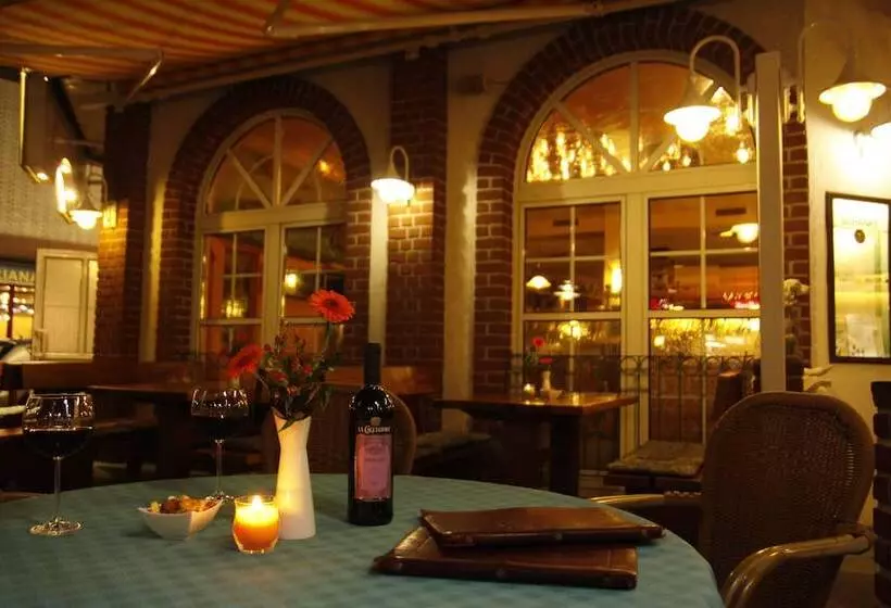 호텔 Kaiserhof Wesel