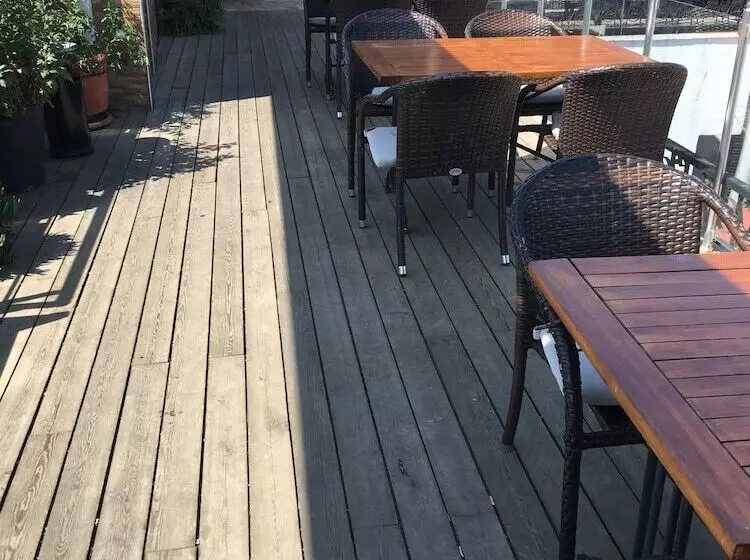 Lapis Inn Hotel & Spa