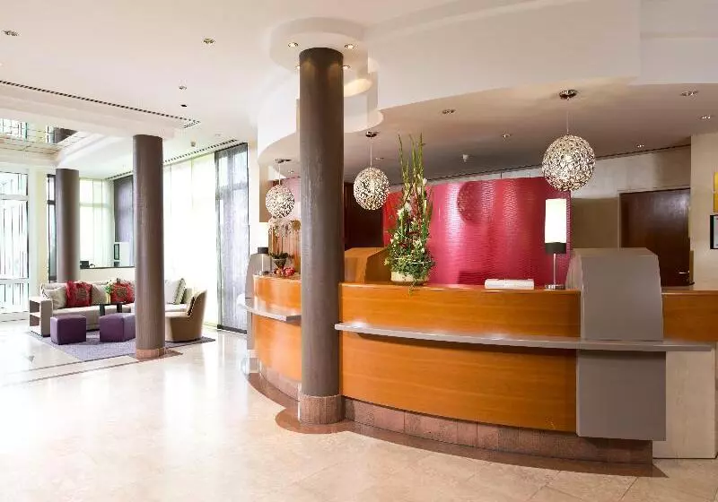 Leonardo Hotel Aachen