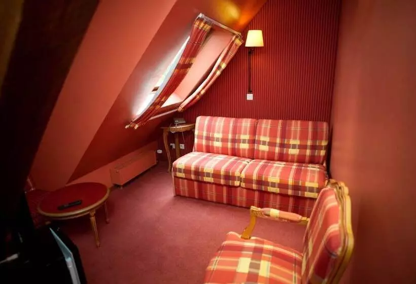 Отель Logis Hôtel Beauséjour Colmar