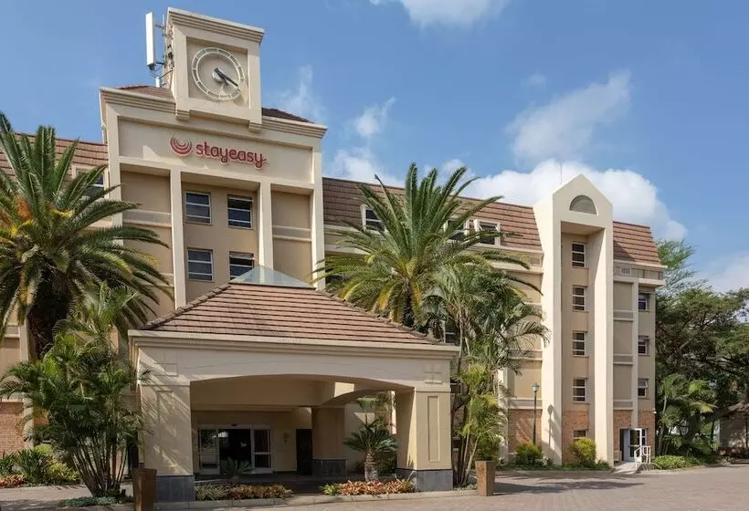 Отель Stayeasy Mbombela