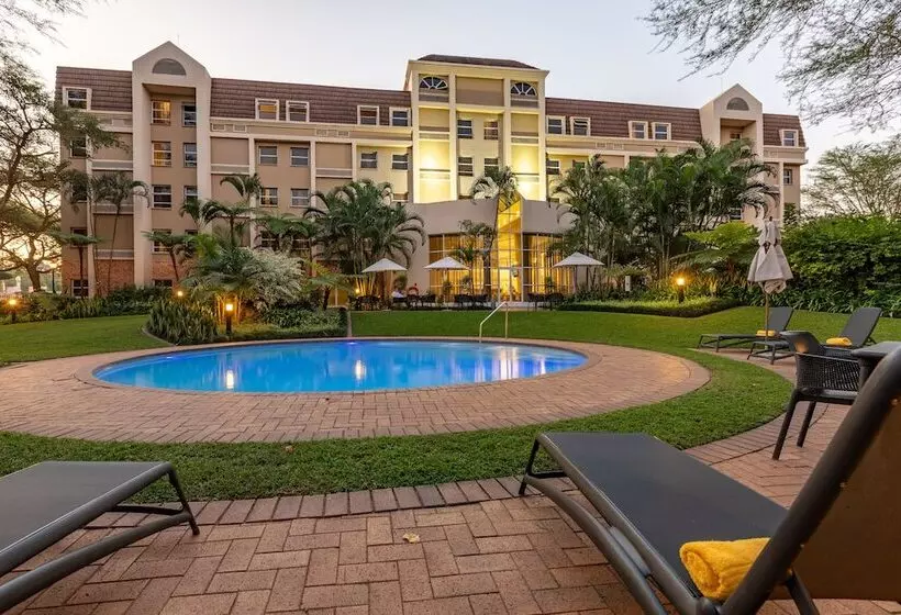 Отель Stayeasy Mbombela