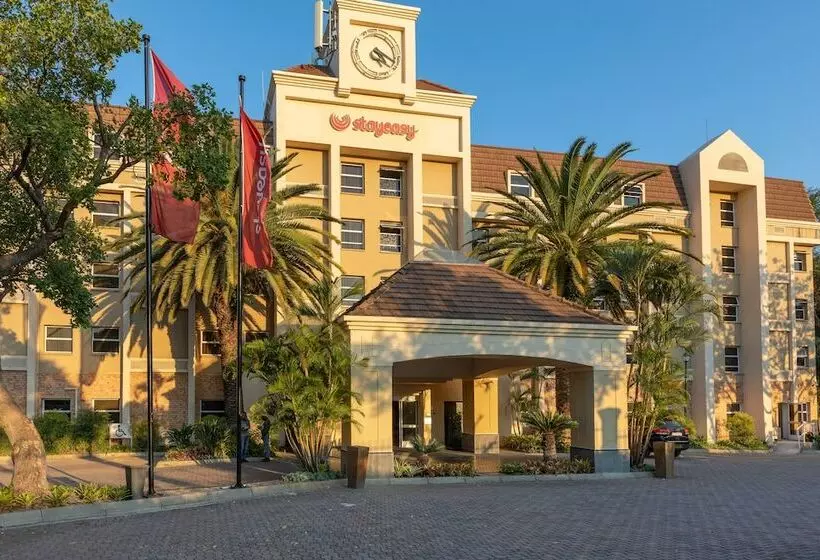 Отель Stayeasy Mbombela