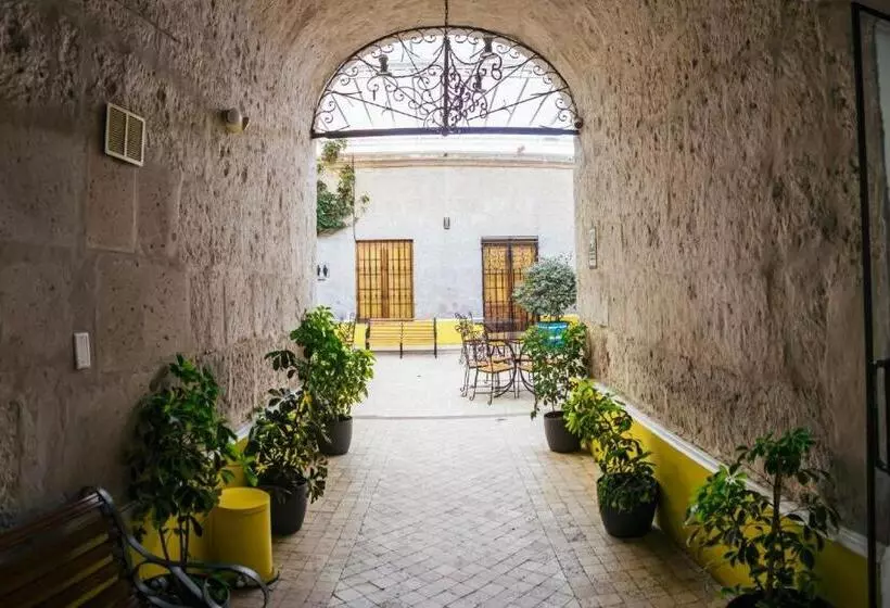 בית מלון כפרי Tierrasur