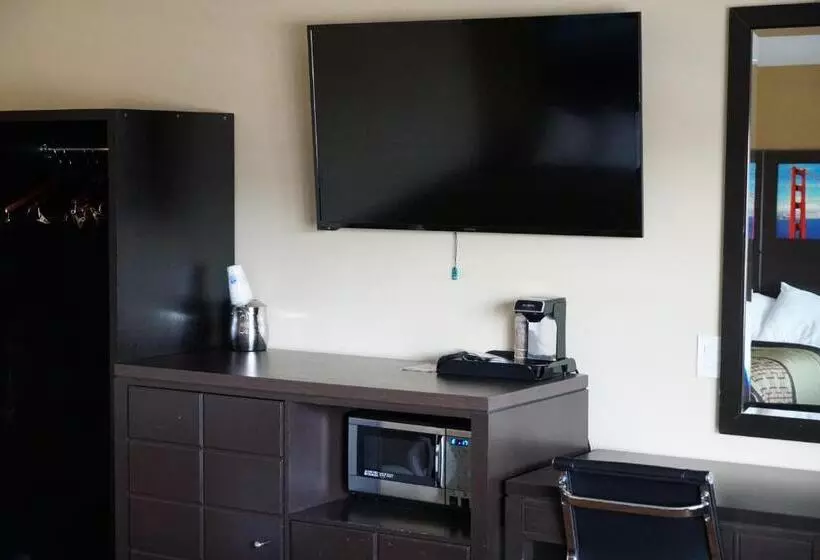 فندق على الطريق Muir Woods Lodge