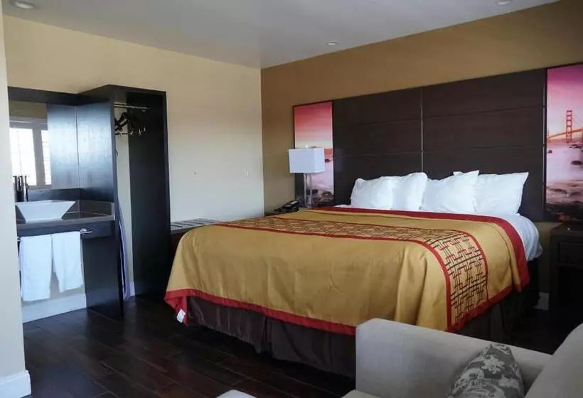 فندق على الطريق Muir Woods Lodge