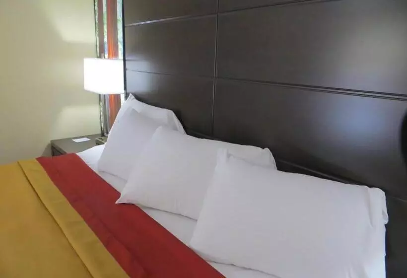 فندق على الطريق Muir Woods Lodge