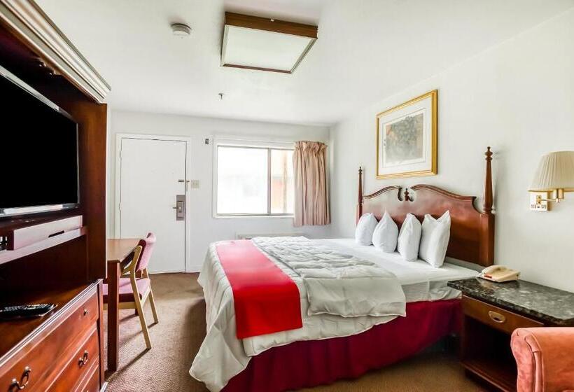 OYO Hotel San Antonio East