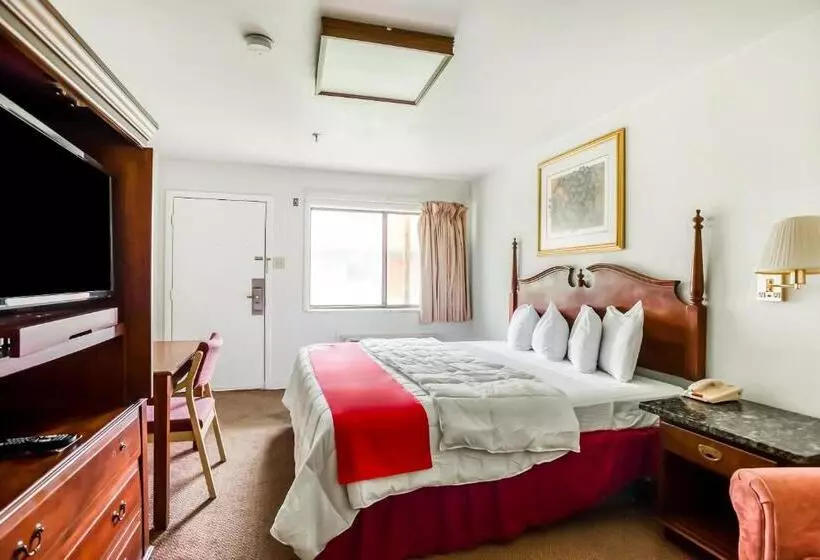 OYO Hotel San Antonio East