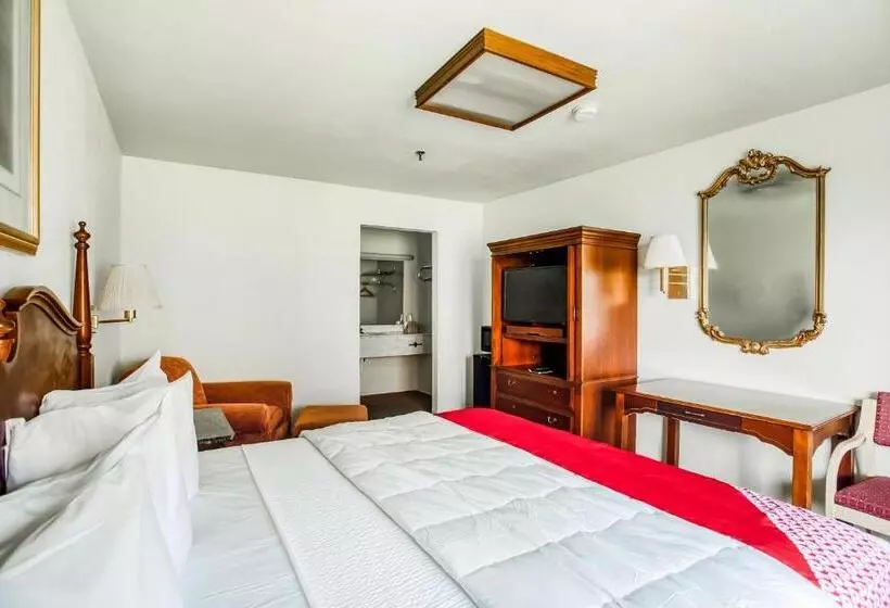 OYO Hotel San Antonio East