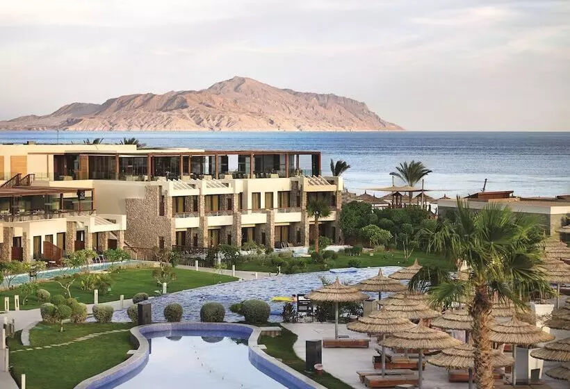 استراحتگاه Coral Sea Imperial Coral Sea Sensatori