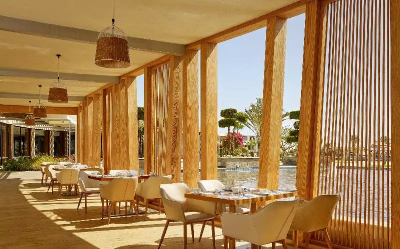 استراحتگاه Coral Sea Imperial Coral Sea Sensatori