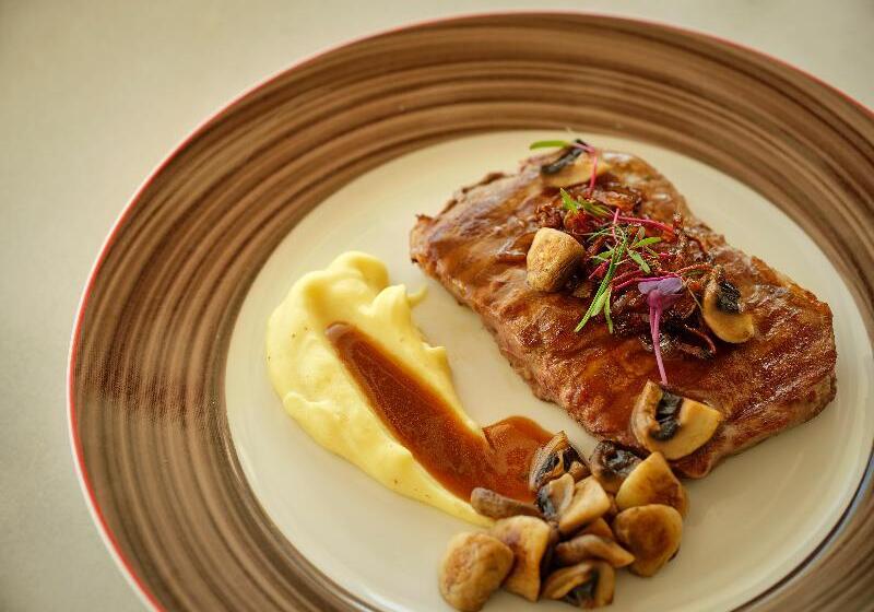 استراحتگاه Coral Sea Imperial Coral Sea Sensatori