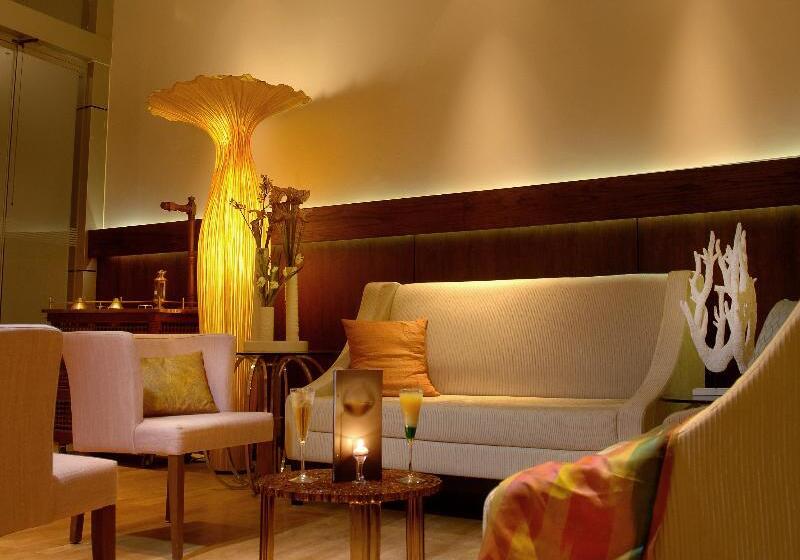 استراحتگاه Coral Sea Imperial Coral Sea Sensatori