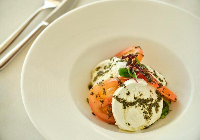 استراحتگاه Coral Sea Imperial Coral Sea Sensatori