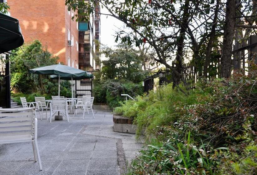 Golf Tower Suites & Apartments