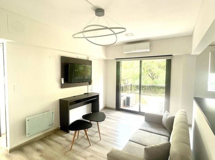 Golf Tower Suites & Apartments