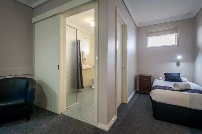 ホテル Mandala Ace Albany