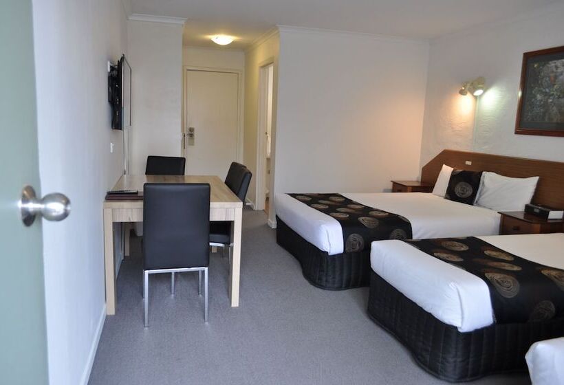 호텔 Albury Burvale Motor Inn