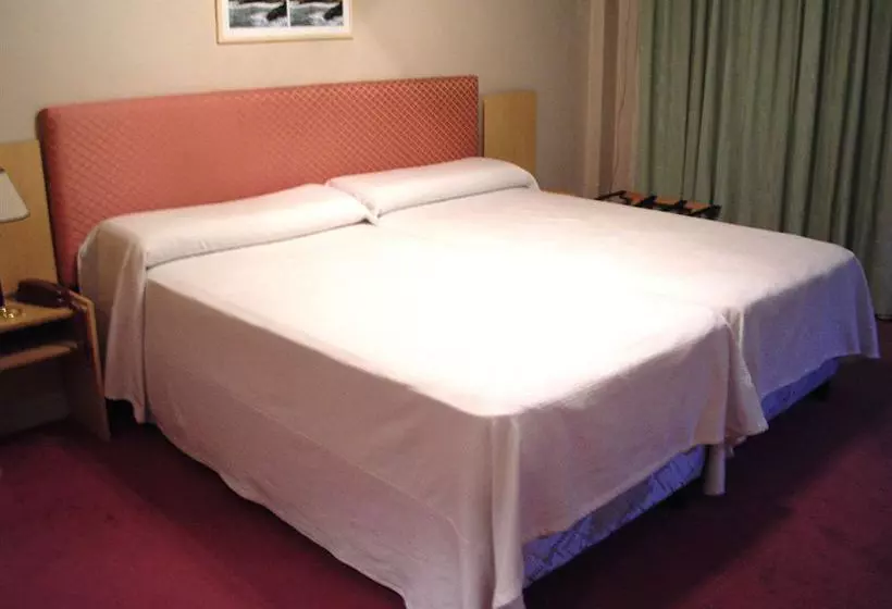 هتل America Studios All Suites