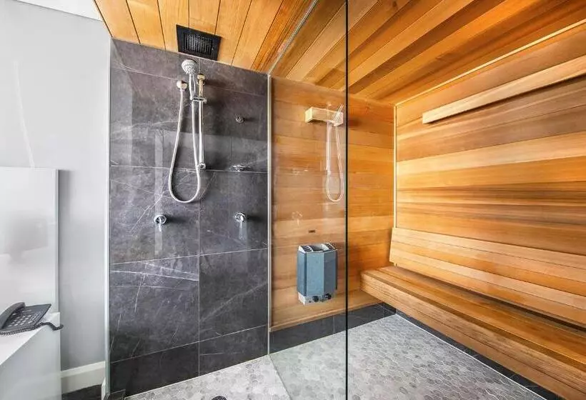 Szálloda Canberra Rex