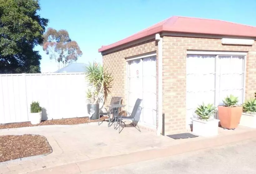 فندق Colonial Motor Inn Bairnsdale Golden Chain Property