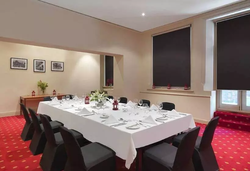 Grand Hotel Melbourne