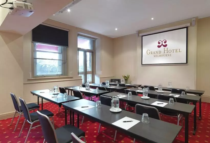 Grand Hotel Melbourne