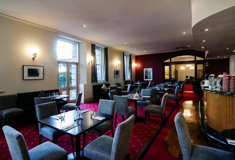 Grand Hotel Melbourne