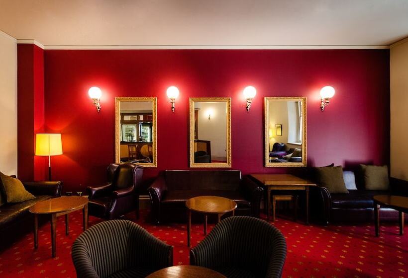 Grand Hotel Melbourne