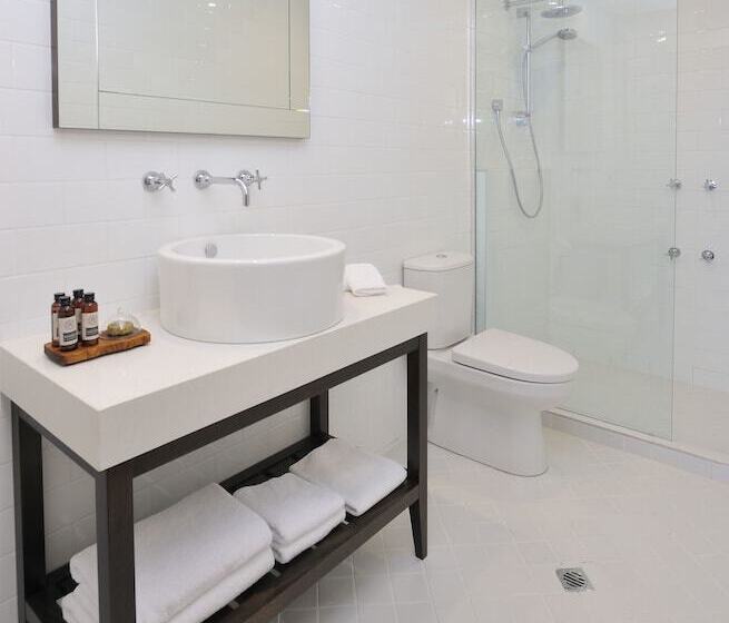 Grand Hotel Melbourne