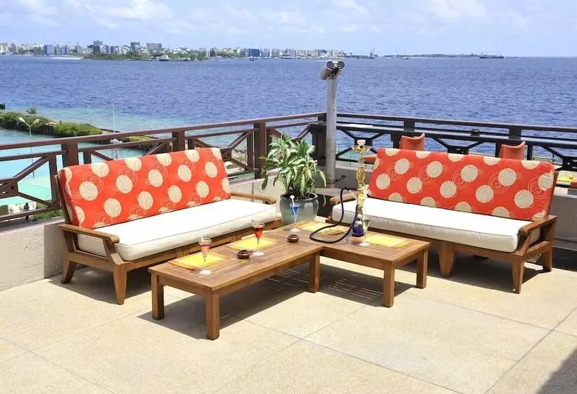 酒店 Hulhule Island