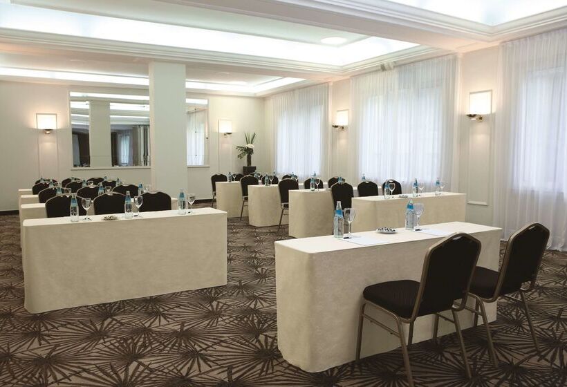 هتل NH Collection Buenos Aires Crillon