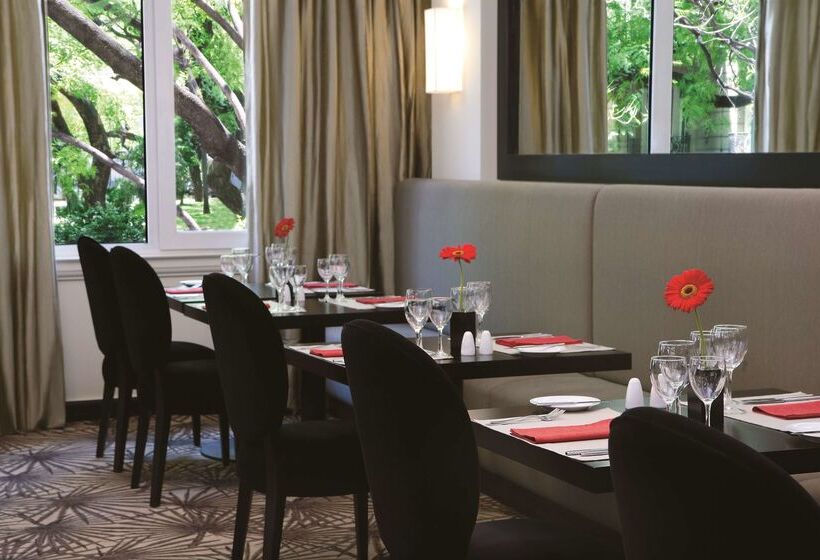 هتل NH Collection Buenos Aires Crillon