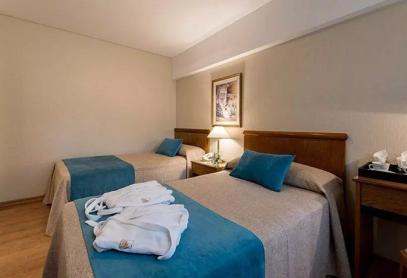 ホテル Solans Presidente