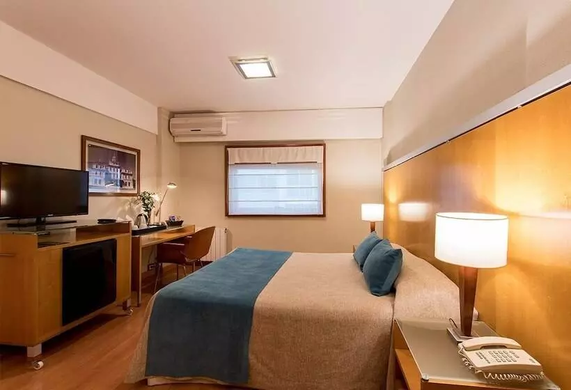 ホテル Solans Presidente