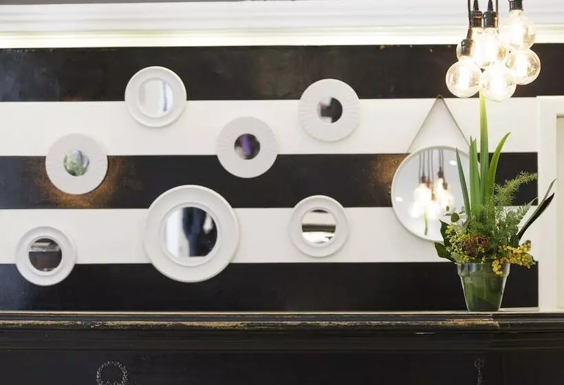 فندق Unique Executive Central