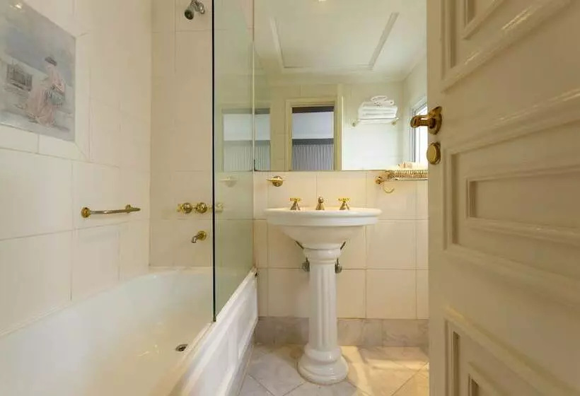 فندق Unique Executive Central