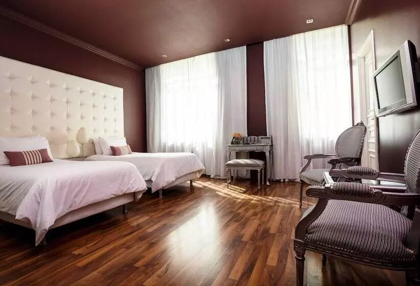 فندق Unique Executive Central