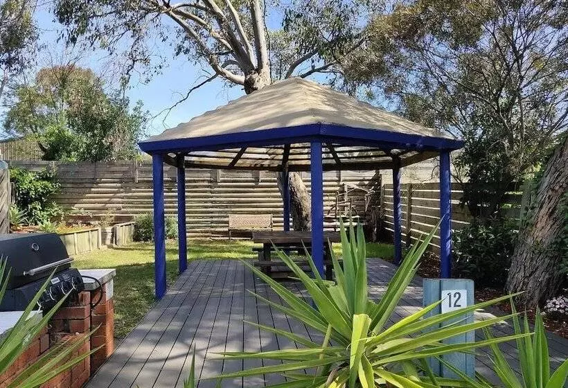 Coachman Motel And Holiday Units