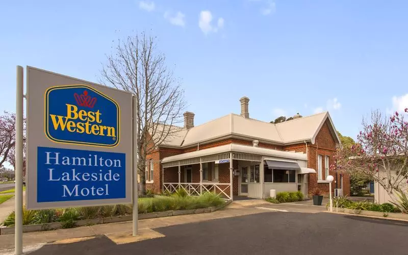 Hamilton Lakeside Motel