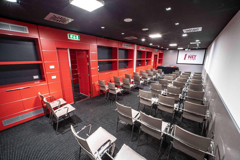 Hamilton Lakeside Motel