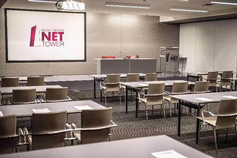 Hamilton Lakeside Motel