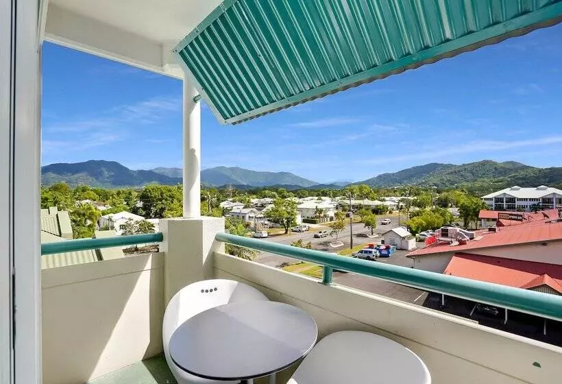 בית מלון כפרי Cairns Sheridan