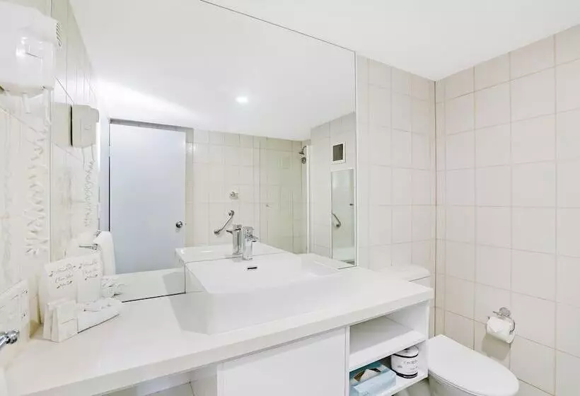 בית מלון כפרי Cairns Sheridan