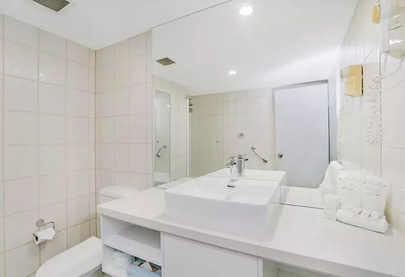 בית מלון כפרי Cairns Sheridan