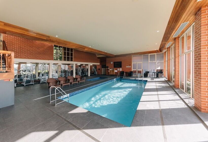 فندق Country Club Tasmania