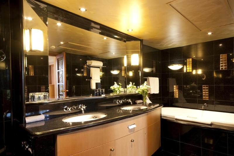 فندق Country Club Tasmania