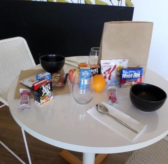 Hotel The Cambridge Kununurra