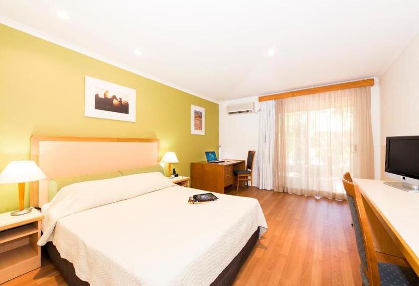 Hotel The Cambridge Kununurra